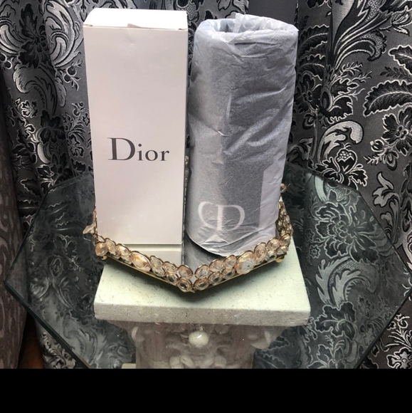Dior - Picture 2 of 4